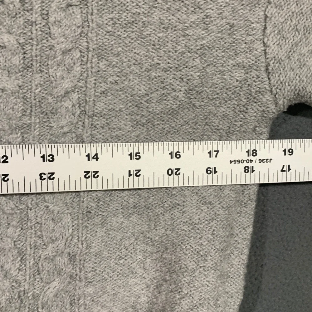 Old Navy‎ Kids Girls XL 14-16 Grey Cable Knit Cropped Sweater Recycled Materials